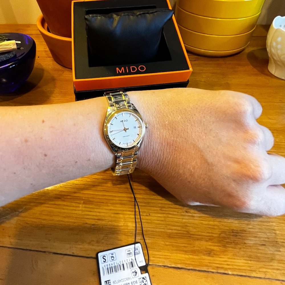 Mido Madison VI Swiss Quartz Two-Tone Watch - Picture 3 of 6